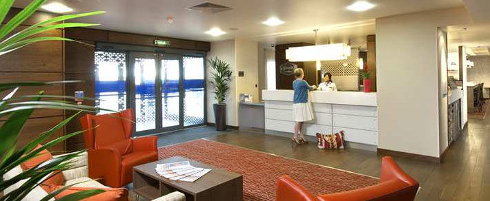 Hampton By Hilton Corby Hotel Buitenkant foto