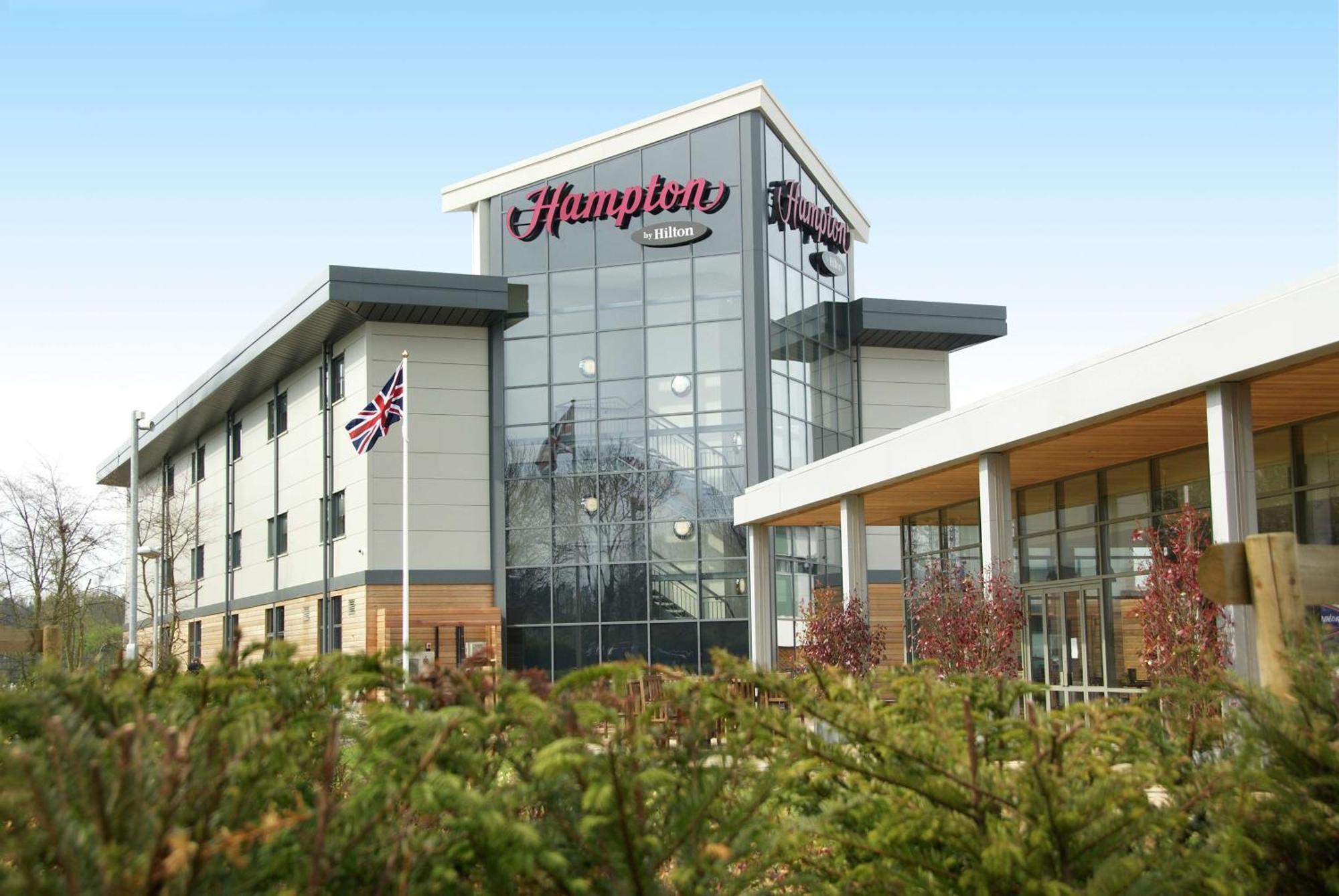 Hampton By Hilton Corby Hotel Buitenkant foto